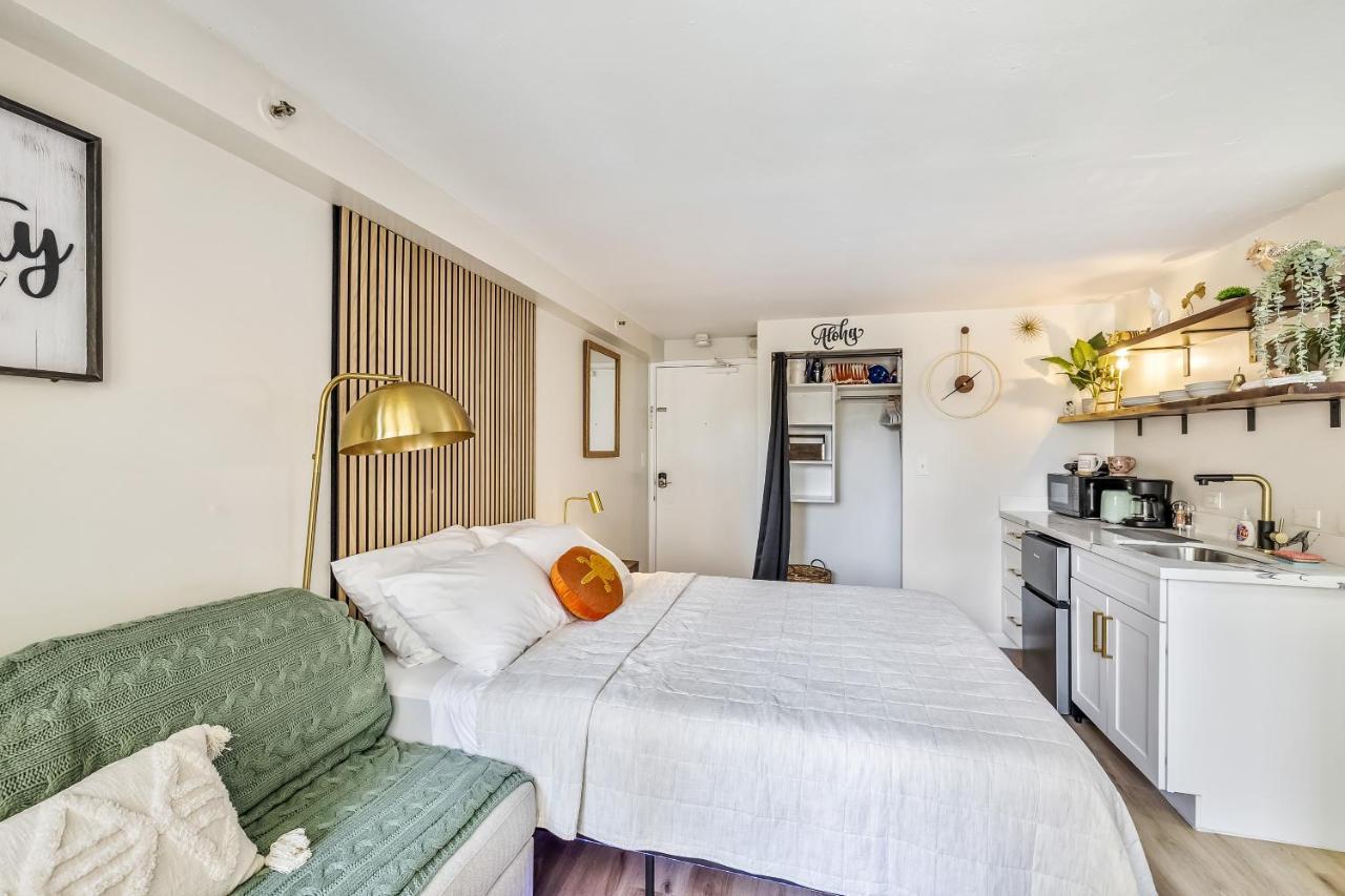 Bright & Cozy Condo Unit With Balcony! Honolulu Exterior foto